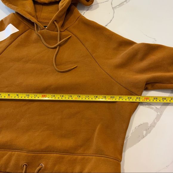 Zyia Active Spell out Camel Cropped Hoodie Sweatshirt Womens size medium - Picture 7 of 10